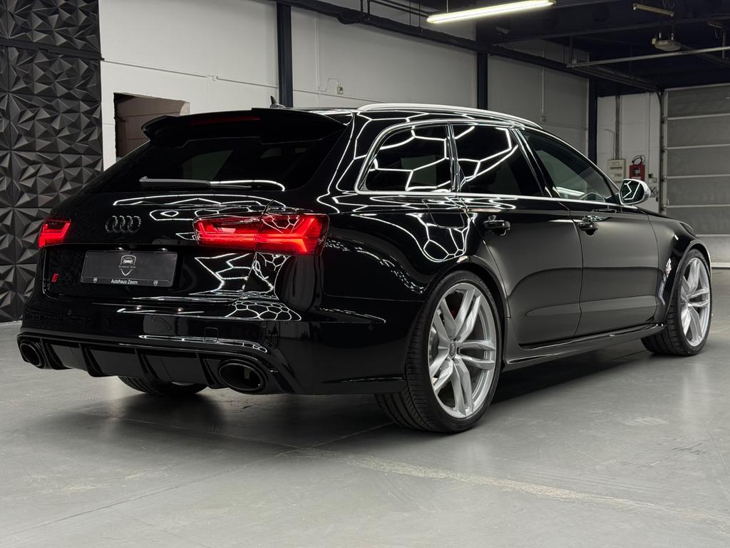 Audi RS6 4.0 TFSI quattro, Foto 10 von 50
