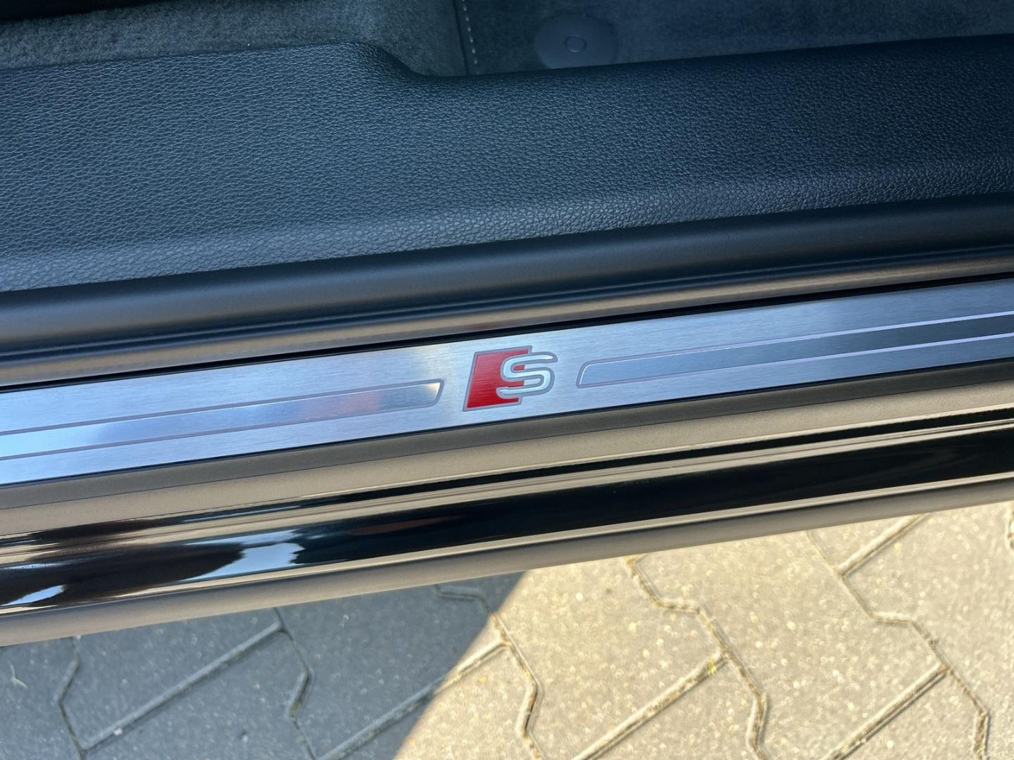 Audi Q3 ADVANCED 35 TFSI LED+AHK+VIRTUAL+NAVI+CARPLAY