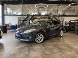 Ford Focus Lim. Titanium *BI-XENON*KAMERA*NAVI*ACC* - Ford Focus mit Diesel-Antrieb: Leder, Navigationssystem, Limousine