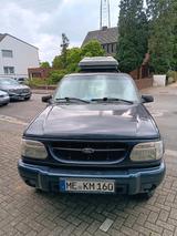 Ford Explorer - Ford Explorer aus 2000: Geländewagen