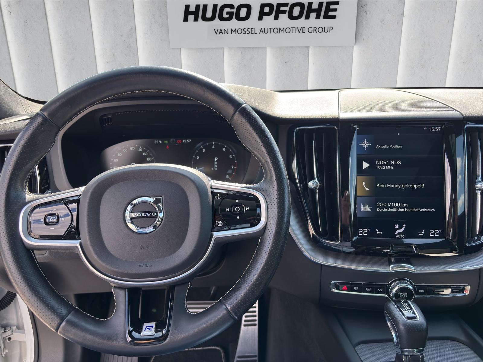 Volvo XC 60 T5 AWD R-Design