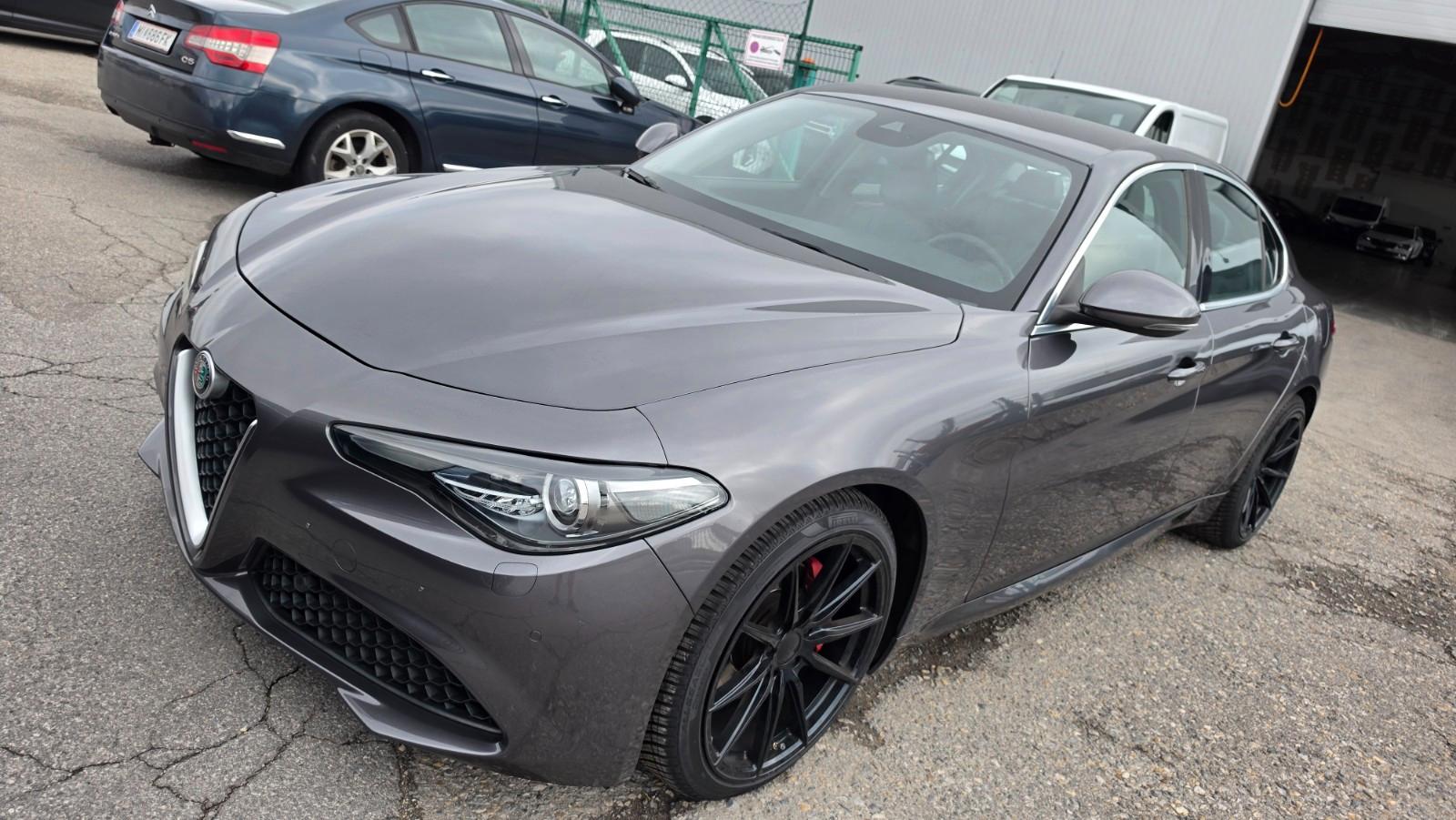 Alfa Romeo Giulia Super