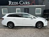 Toyota Avensis 2.0 Executive/II.HD/AUT./TMP/AHK/PDC/SHZ - gebrauchte Toyota Avensis aus dem Jahr 2010