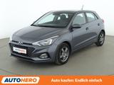 Hyundai i20 1.2 Classic*NAVI*TEMPO*CAM*PDC*SHZ* - Hyundai i20: Classic