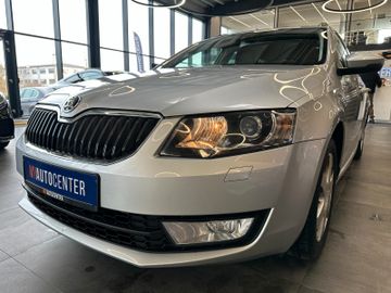 Skoda Octavia Combi Ambition *CNG*BI-XENON*TEMPOMAT