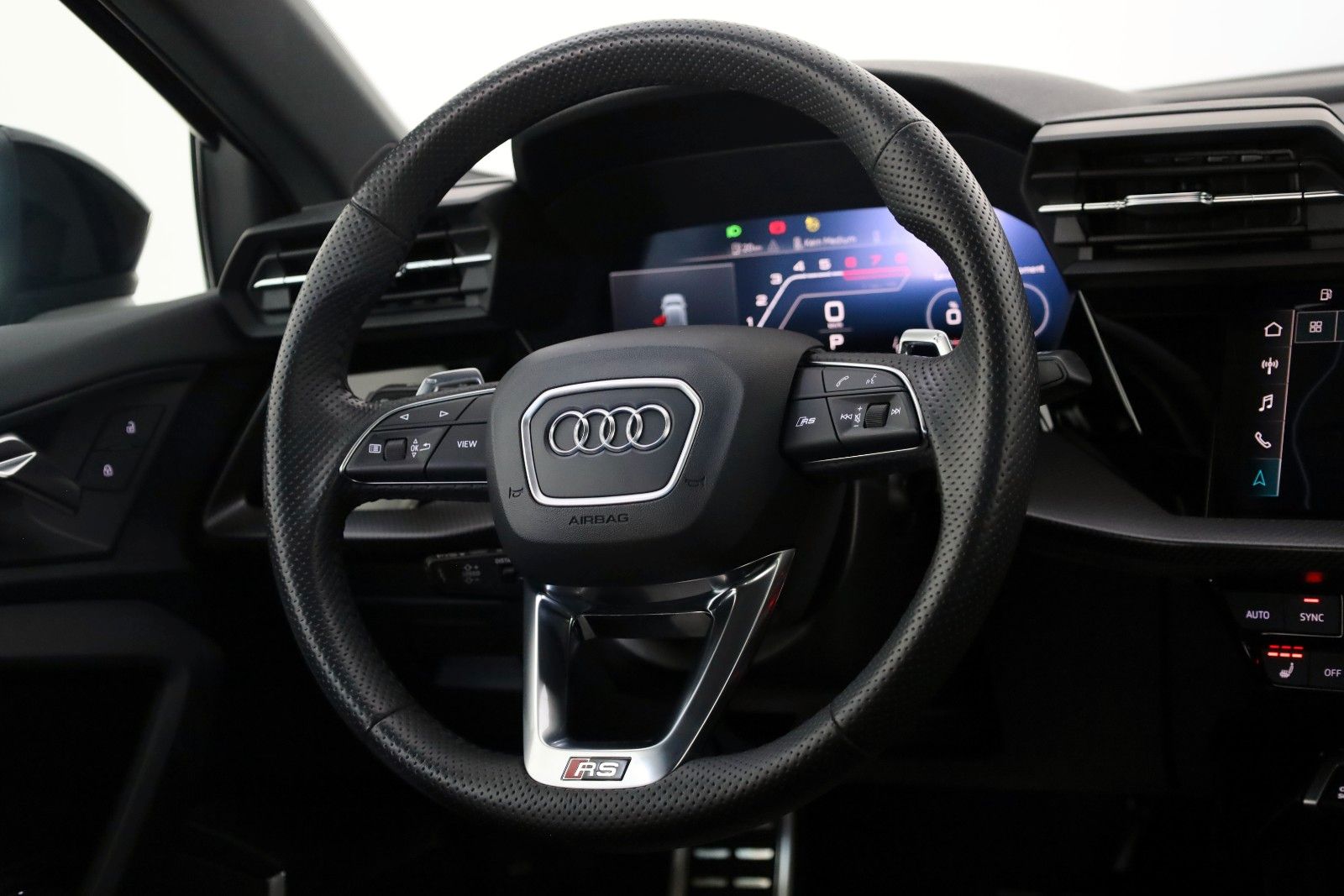 Fahrzeugabbildung Audi RS3 SB quattro Optik/Assistenz Pak,ACC,B&O,LED