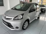Toyota AYGO Cool Klima,Navi,Servo,ZVmit FB,Bluetooth - Toyota Gebrauchtwagen in München
