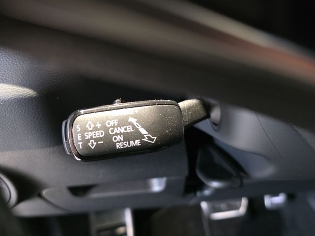 Karoq Sportline 2.0 TDI 4x4 DSG*AHK*360*