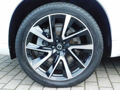 Fahrzeugabbildung Volvo XC90 Diesel B5 D AWD Ultimate Dark