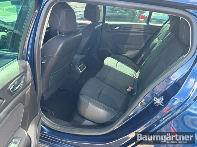 Fahrzeugabbildung Renault Megane Grandtour Limited Deluxe TCe 140 Kamera