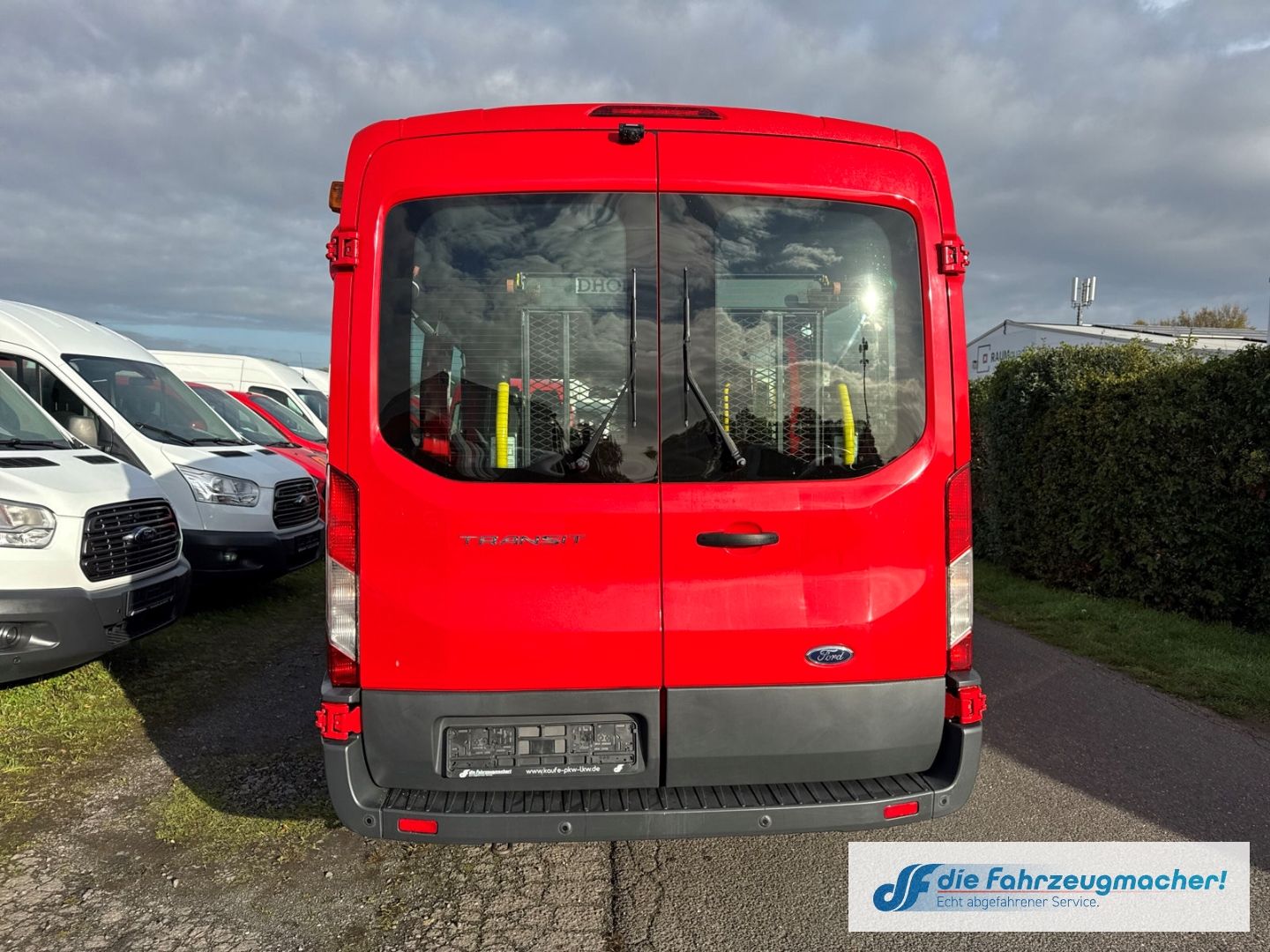 Fahrzeugabbildung Ford Transit Kombi 350 L3 Trend StandHZG *8431