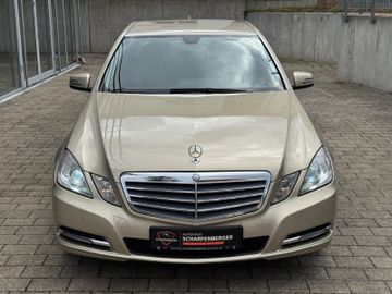 Mercedes E 250 - 4