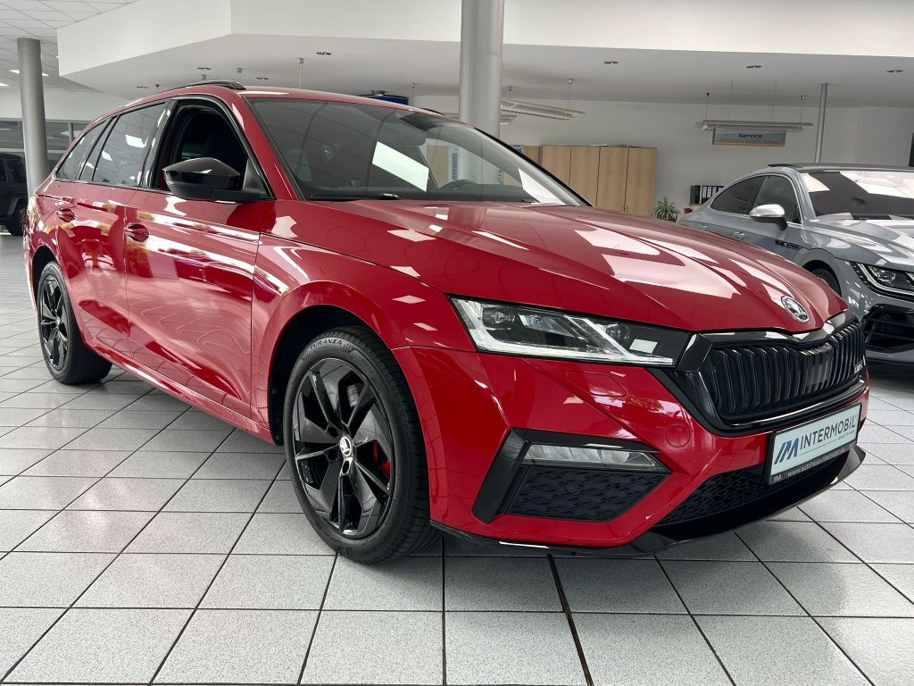 Skoda Octavia RS iV*LED*CANTON*pACC*HUD*KEYL*DCC*TOTW*