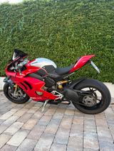 Ducati Panigale V4R - DUCATI PANIGALE R