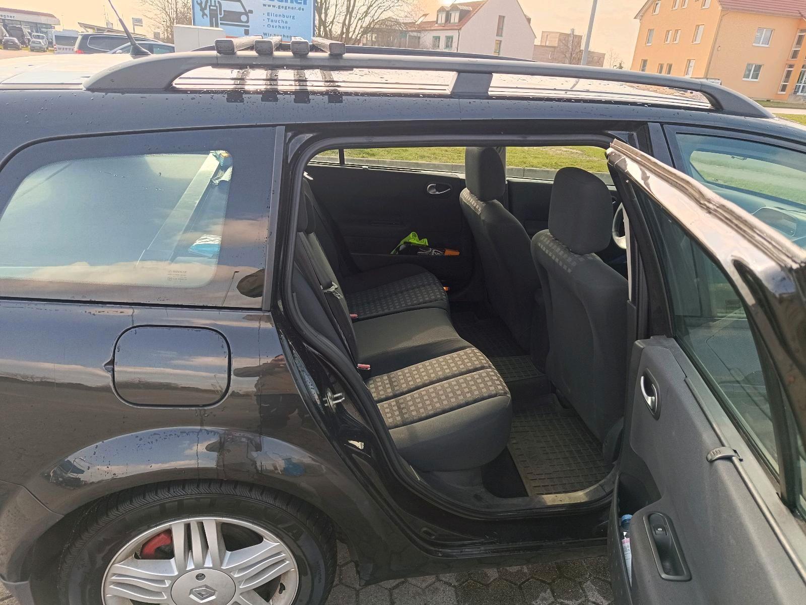 Renault Megane 2006 — interior