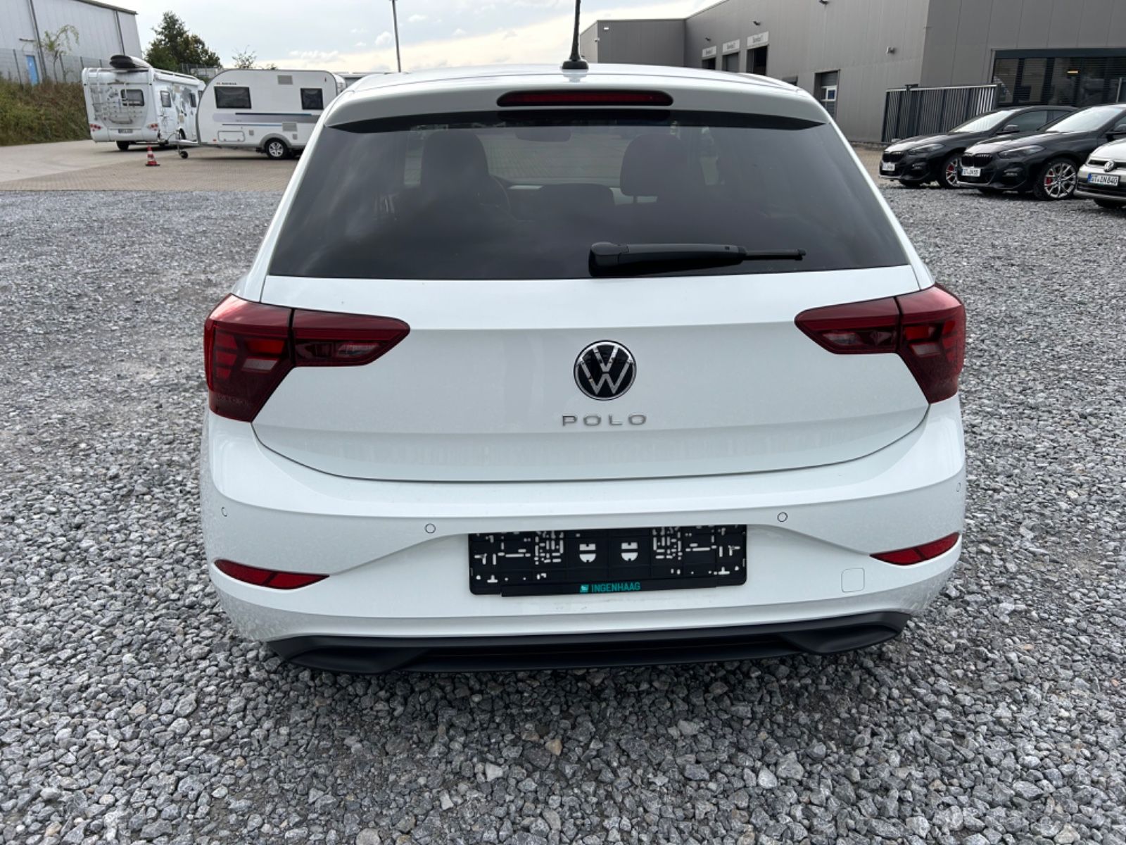 Fahrzeugabbildung Volkswagen Polo VI Move SHZ RFK Garantie