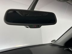 AUDI Q5 2.0 TDI / 2.HD / GARANTIE / KEYLESS / AUDI Q5 2.0 TDI / 2.HD / GARANTIE / KEYLESS /