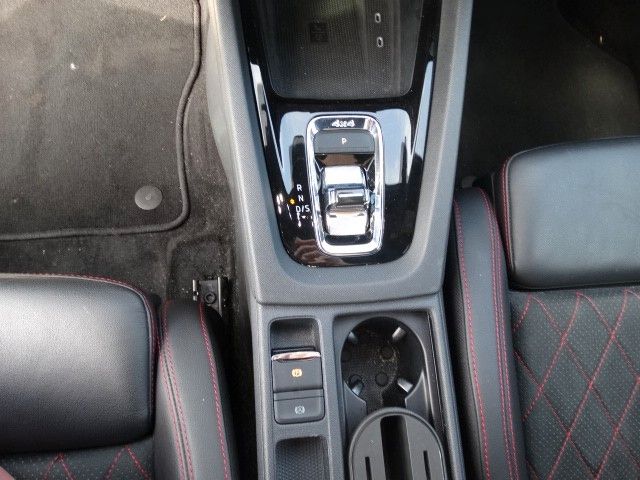 ŠKODA Octavia Octavia Combi 2.0 TDI DSG RS 4x4 – Bild 18 von 20