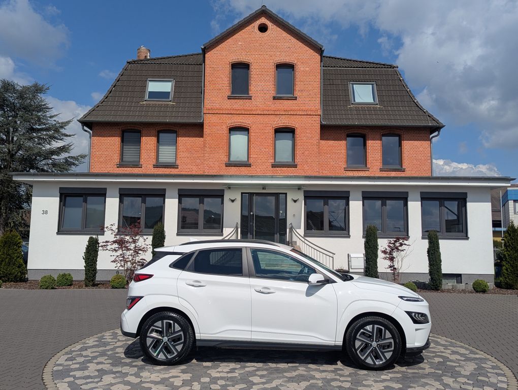 Image of Hyundai KONA