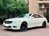 Mercedes-Benz CL 500 - - Mercedes-Benz CL 500 aus 2007