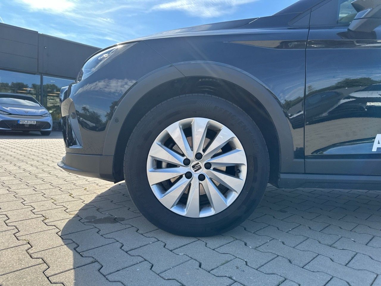 Fahrzeugabbildung SEAT Arona Style 1.0 TSI 110 PS 6-Gang VFW