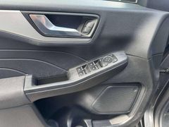 Fahrzeugabbildung Ford Kuga Plug-In Hybrid Cool 1. HAND AHK SPUR PDC