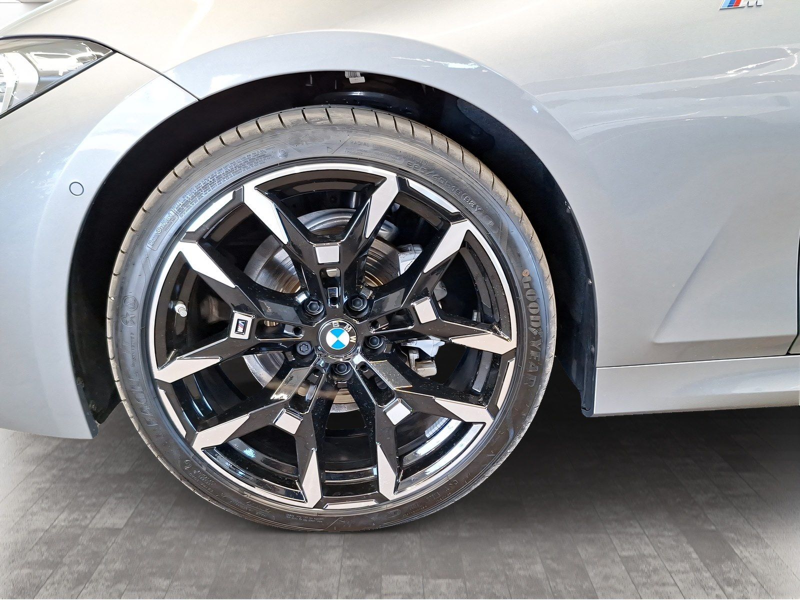 BMW 318 - Bild 9
