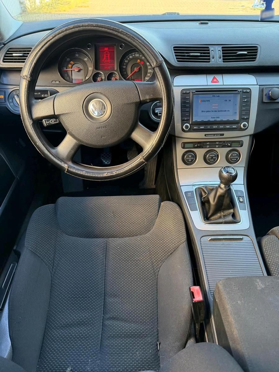 Volkswagen Passat 2006 — photo 5