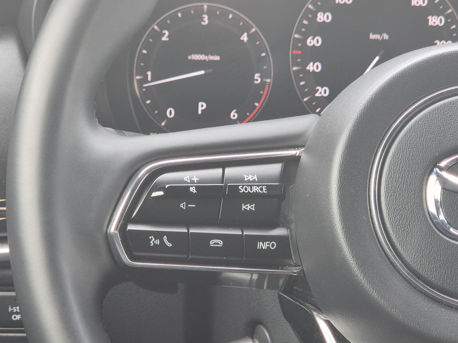 Fahrzeugabbildung Mazda CX-60 Homura+ AWD PANO*HUD*MATRIX*BOSE*360°MEMOR