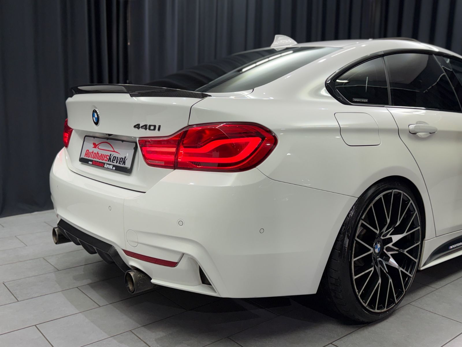 Fahrzeugabbildung BMW 440 Gran Coupé M-PAKET|MPPSK|H&K|HuD|LEDER|PANO