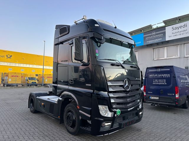 Mercedes-Benz Actros MP4 1836 BigSpace Retarder Stndklima+hzg.