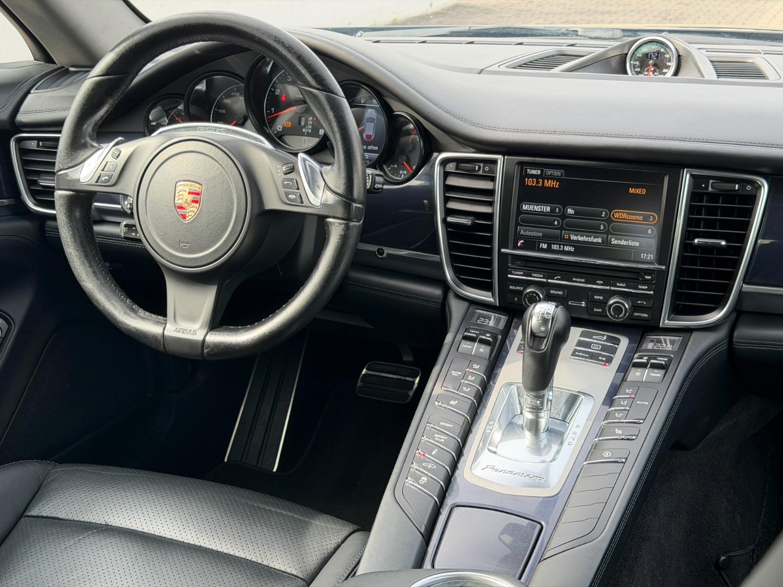 PORSCHE PANAMERA 310 CH 4X4 BVA - FACELIFT - TOIT OUVRANT - SUSPENSION PNEUMATIQUE - SPORTCHRONO  - HAYON ÉLECTRIQUE