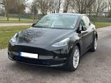 Tesla Model Y Long Range + Allrad + 20" Felgen +AHK - Tesla Model Y in Stuttgart