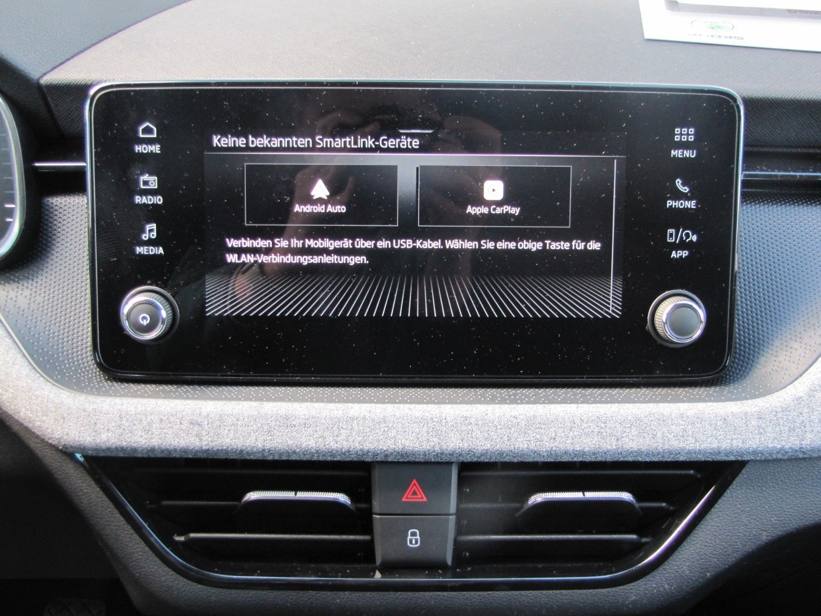 Fahrzeugabbildung SKODA Scala Tour 1.5l TSI 150PS