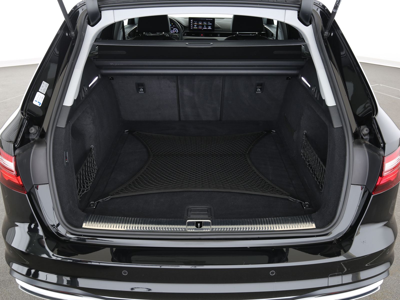 Audi A4 - Bild 24