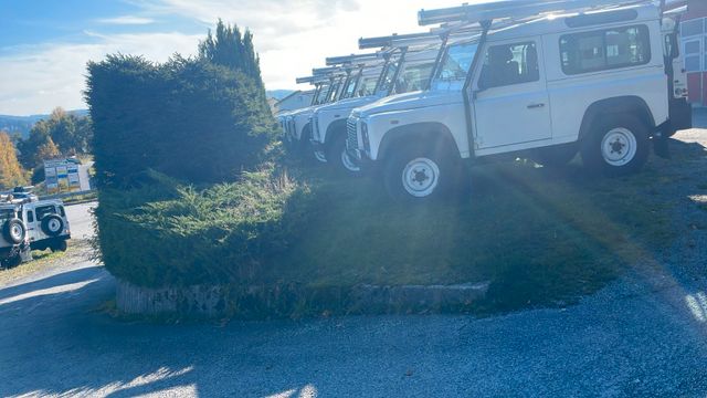 Land Rover 20x Defender 90 TD4 Station Wagon