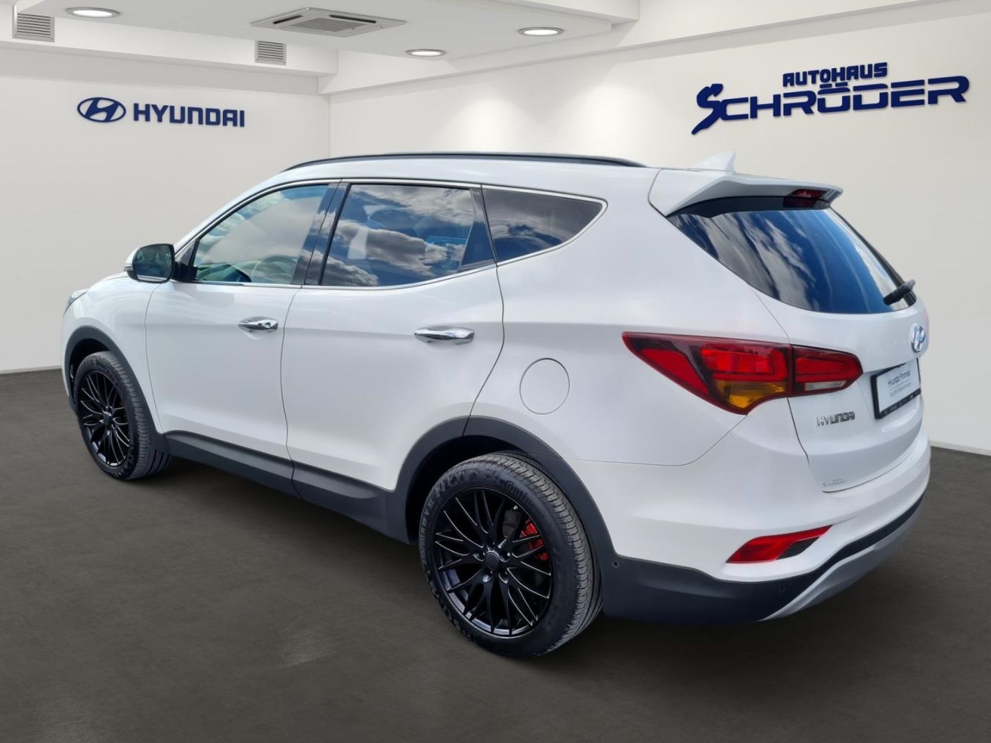Fahrzeugabbildung Hyundai SANTA FE 2.2 CRDi 4WD AT Premium