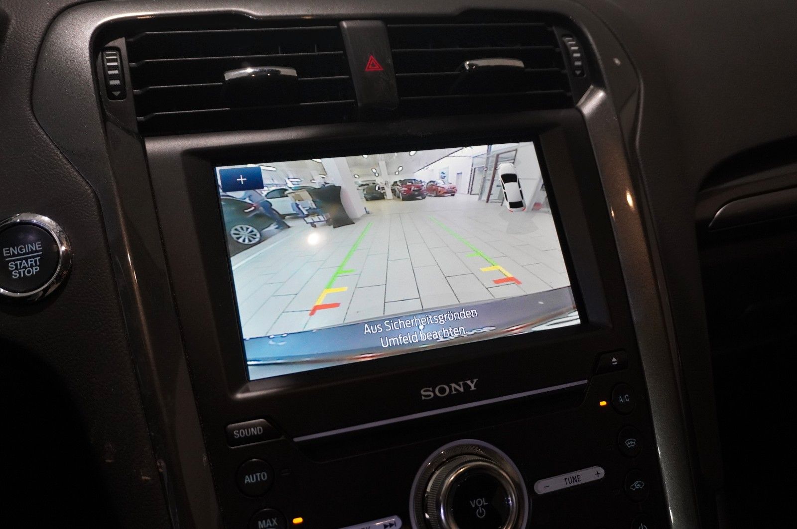 Fahrzeugabbildung Ford Mondeo Turnier 2.0 TITANIUM NAVI/LED/KAMERA/DAB+