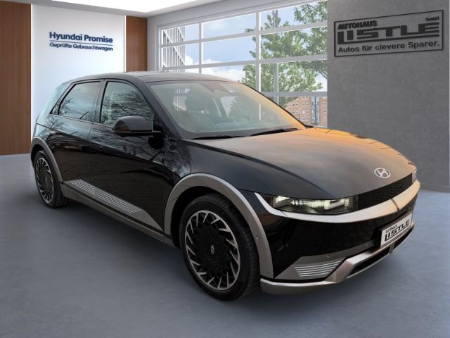 Fahrzeugabbildung Hyundai IONIQ 5 Uniq Elektro 4WD +LEDER+LED+PDC+RFK+KLIM