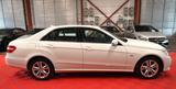 Mercedes-Benz E 200 CGI Lim. Avantgarde BlueEfficiency 2.Hand - Mercedes-Benz E 200 aus 2011
