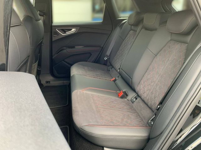 Q4 e-tron 45 QUAT S LINE MATRIX+AHK+SONOS+AR HUD