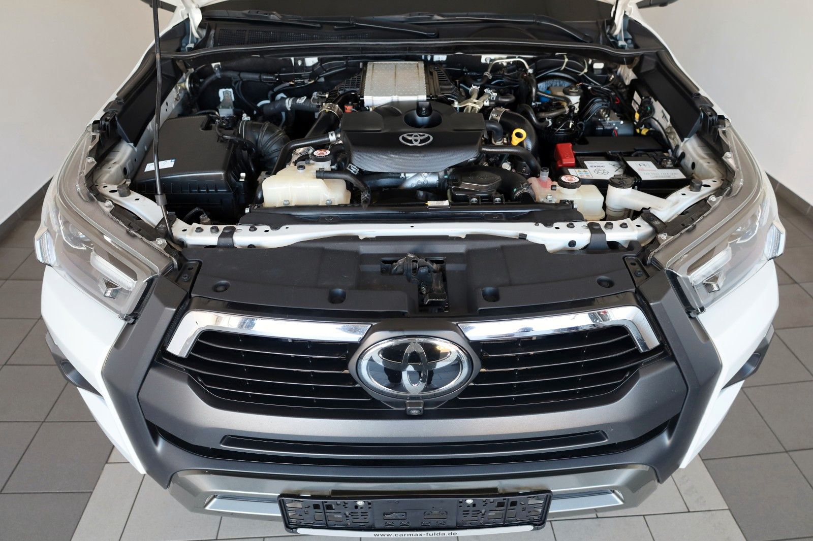 Fahrzeugabbildung Toyota Hilux 2.8 D-4D 4x4 Invincible Sport,ACC,Rollo el