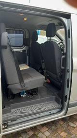 Ford Transit Custom - Ford: Firmenfahrzeug