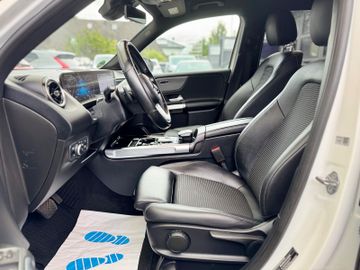 Mercedes GLB 220 - 11