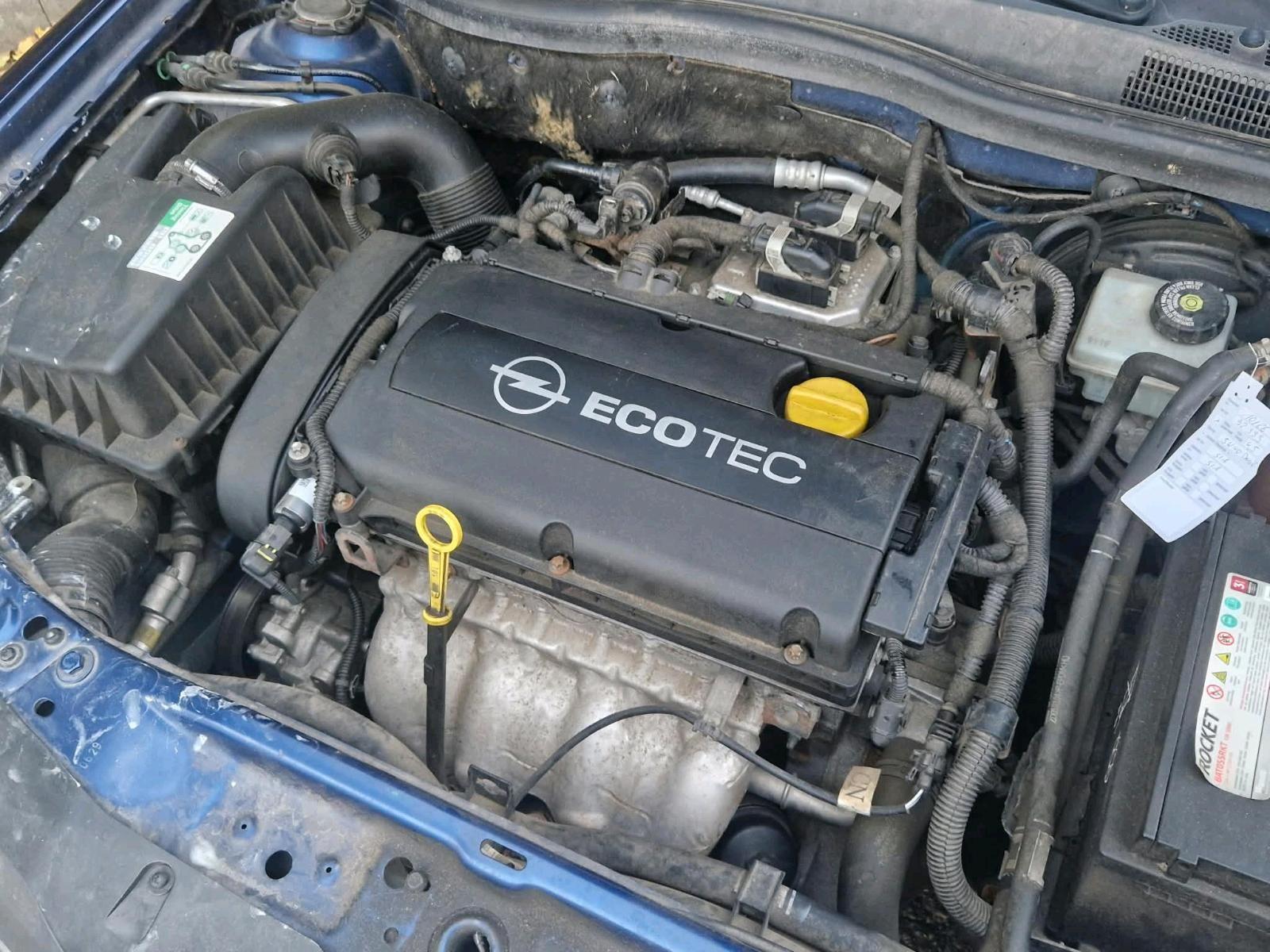 Opel Astra 2009 — photo 6