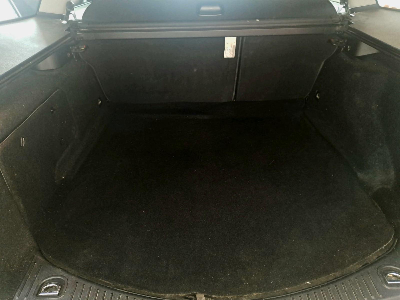 Ford Mondeo 2010 — photo 10