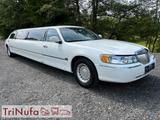 Lincoln Towncar Stretchlimousine | L-Lounge | Bar | - Lincoln Town Car mit Benzin-Antrieb: Limousine