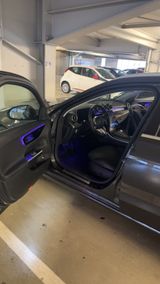 Mercedes-Benz 200 - Mercedes-Benz 200 mit Benzin-Antrieb: Kombi