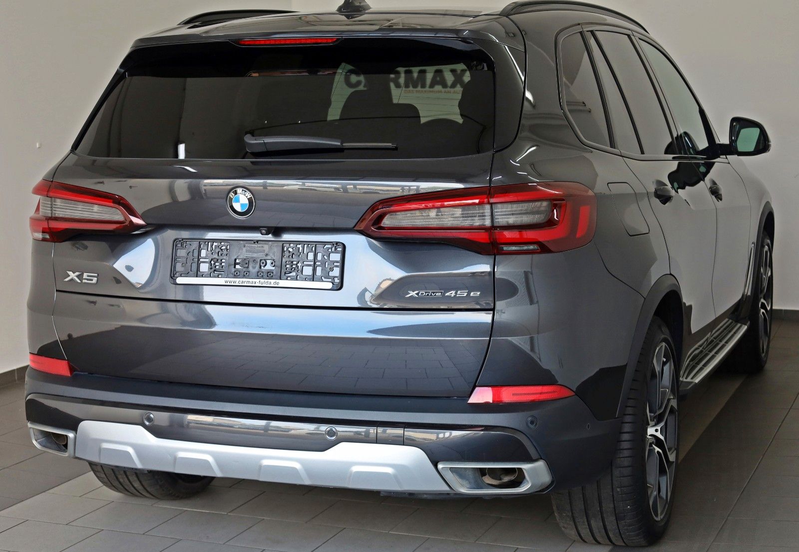 Fahrzeugabbildung BMW X5 xDrive 45e xLine Leder,Navi,LED,Kamera,4xSH