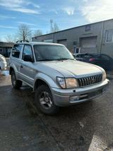 Toyota Land Cruiser PETROL VZJ 90 AUT. - gebrauchte Toyota Land Cruiser aus dem Jahr 2001